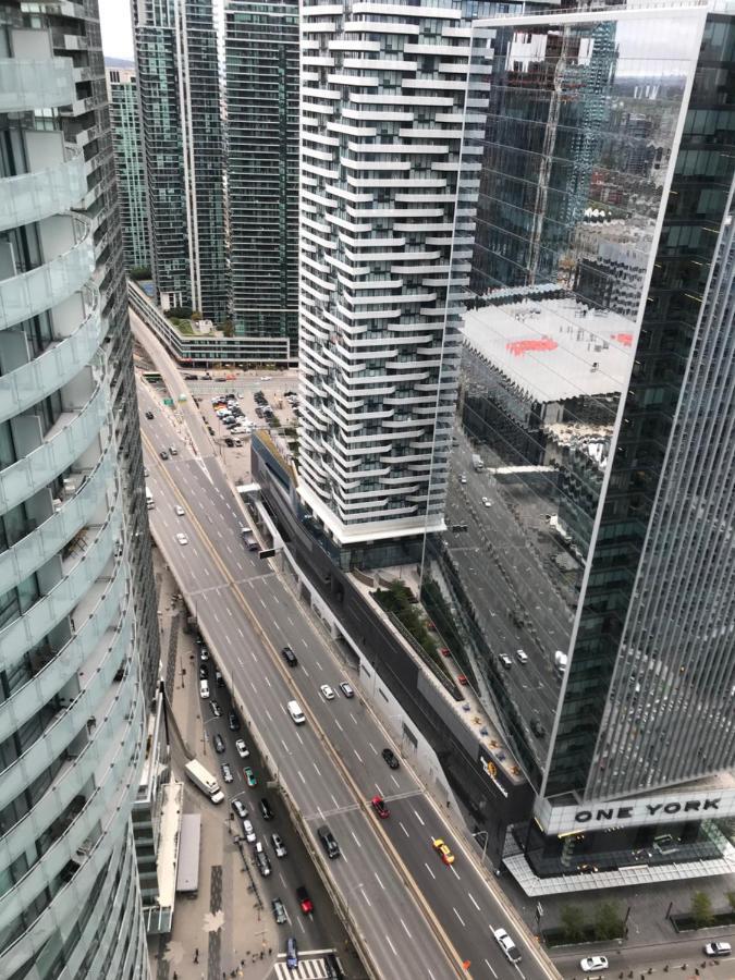 Stylish Condos Toronto Eksteriør billede